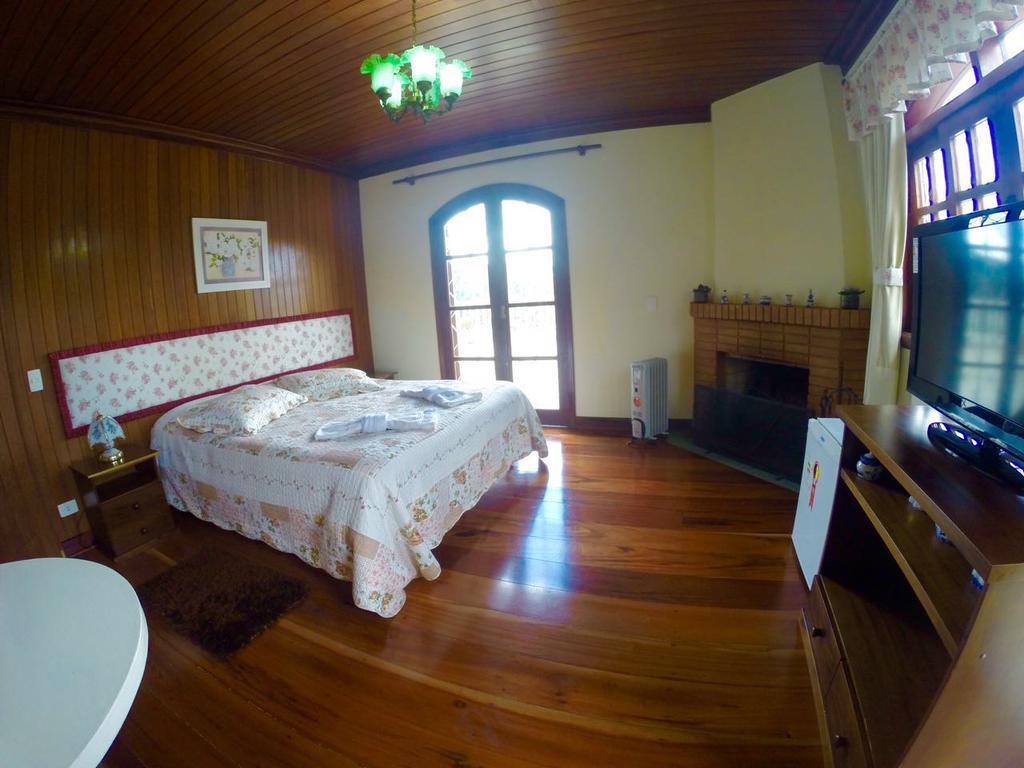 Pousada Das Rosas Campos do Jordão Dış mekan fotoğraf