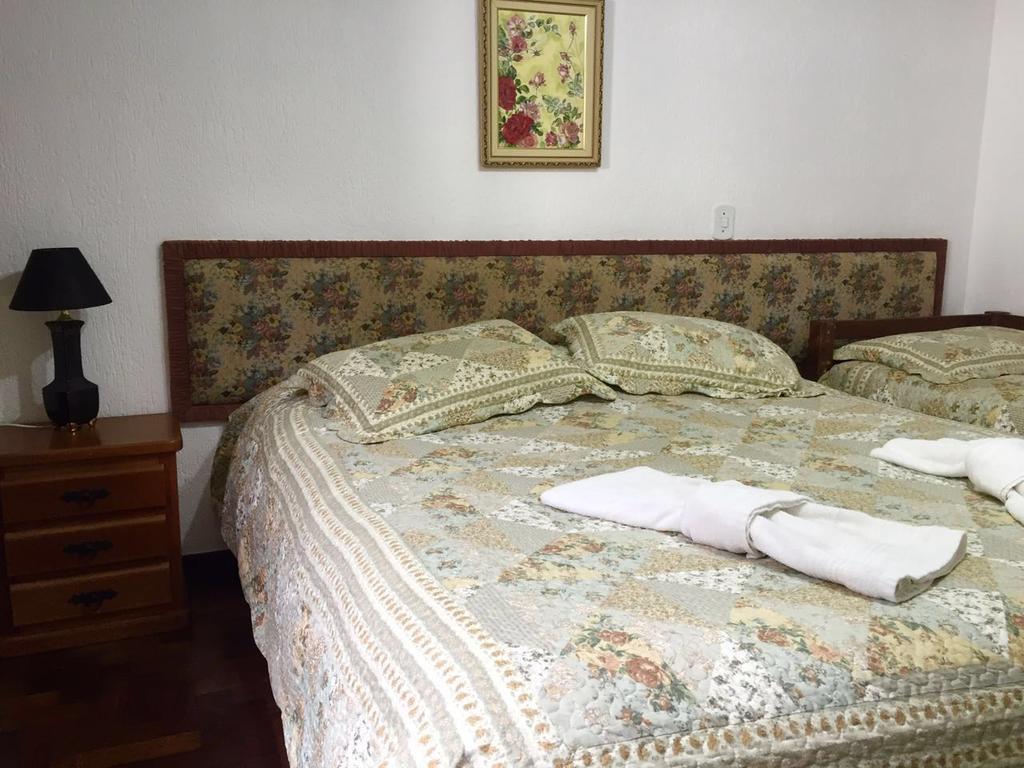 Pousada Das Rosas Campos do Jordão Dış mekan fotoğraf