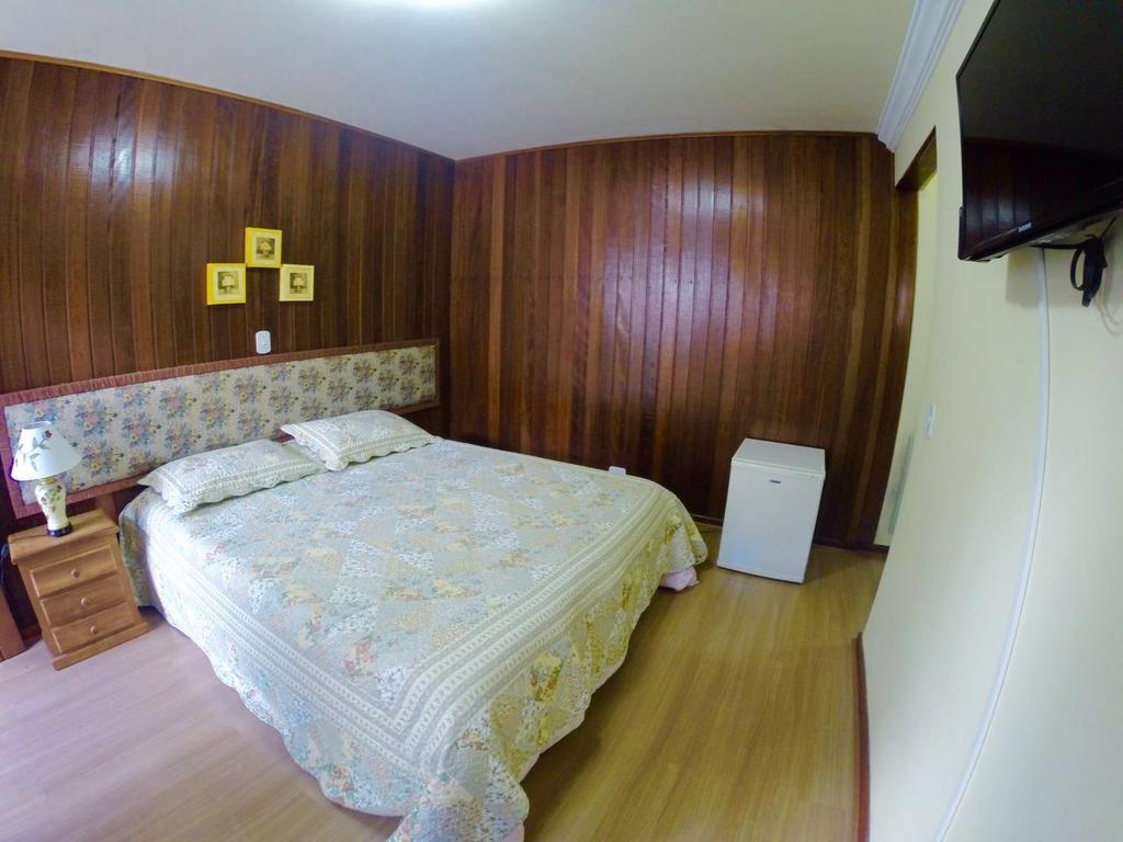 Pousada Das Rosas Campos do Jordão Dış mekan fotoğraf