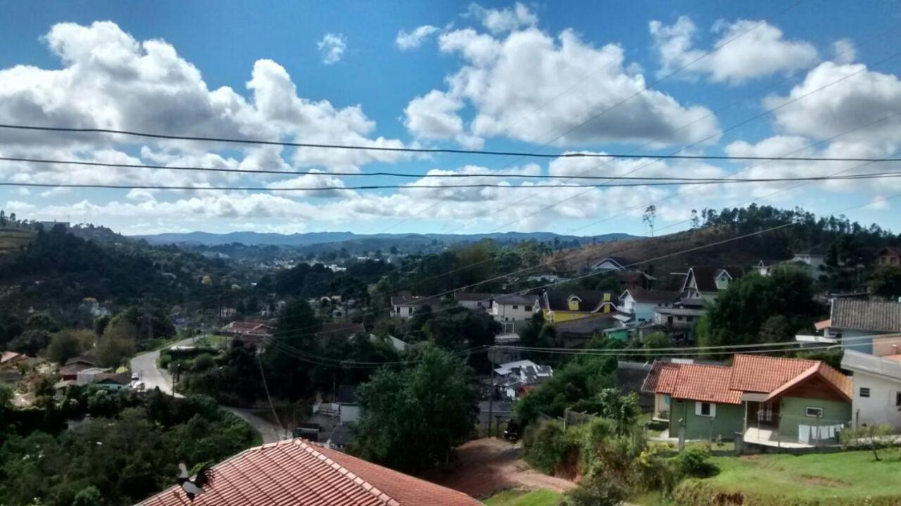 Pousada Das Rosas Campos do Jordão Dış mekan fotoğraf