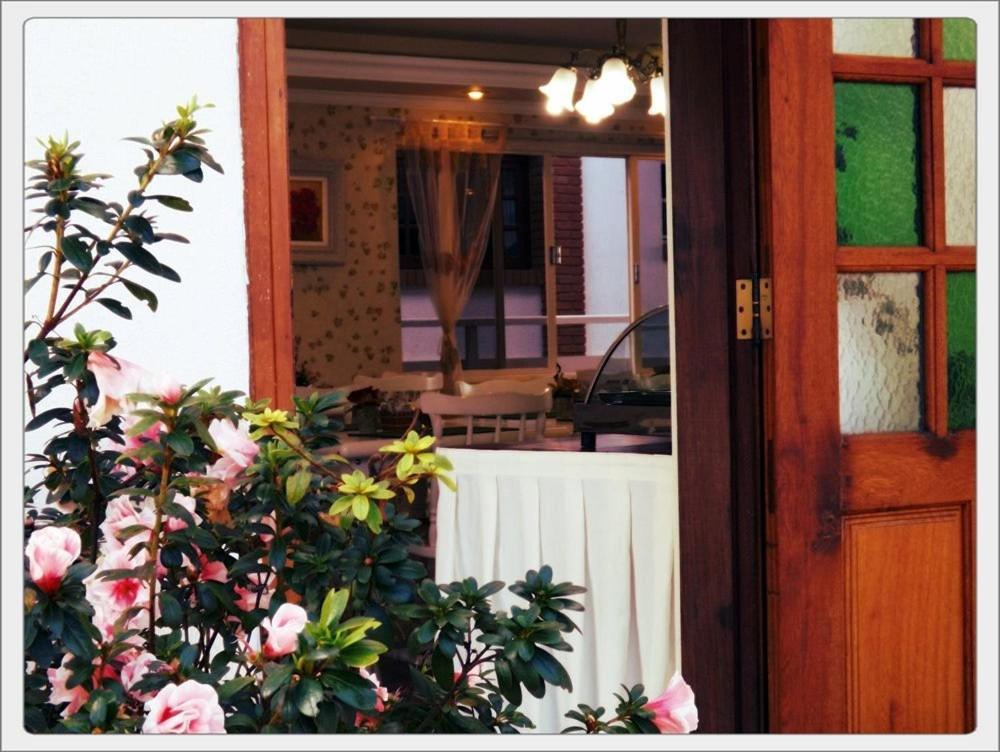Pousada Das Rosas Campos do Jordão Dış mekan fotoğraf